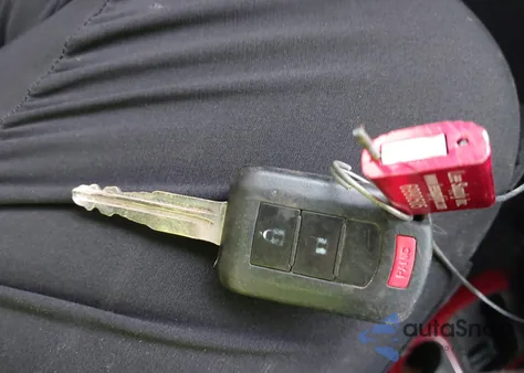 2020 Mitsubishi Mirage Gt/Le z USA, uszkodzony, nr VIN ML32A5HJ2LH010683